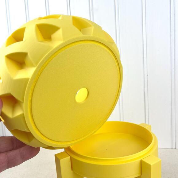 Geometric Indoor Planter Pot, Welen Planter Pot, Indoor Flower Pot, Bold Modern - Picture 6 of 10